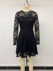 mini dress in Black with lace and mini