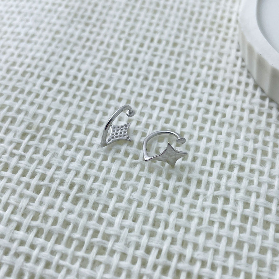 Silver earrings with 0.6 inches and cuff