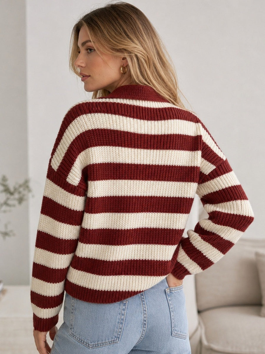 Oversized Knit Long-Sleeve Sweater in Blue