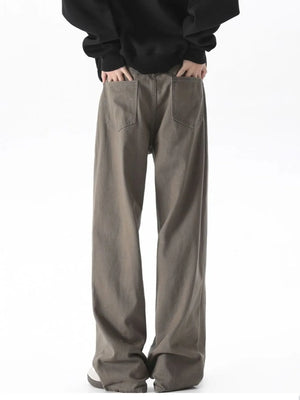 Brown wide-leg jeans with a comfort fit and two back pockets.
