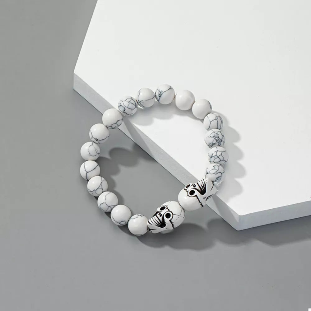 bracelet in white featuring beaded and beaded fit
