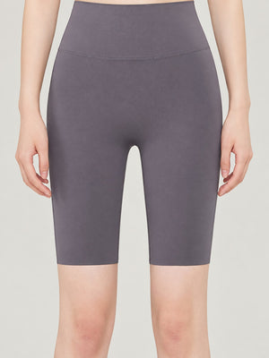 bike shorts in Ivory with high-waisted and bermuda