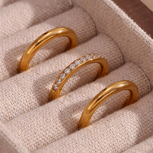 18K Gold-Plated Stainless Steel Zircon Ring Set in Gold