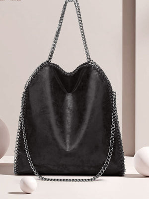 handbag in black