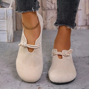 Round Toe Slip-ons in black with round toe