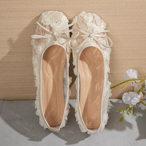 black flats with not applicable and slip-on