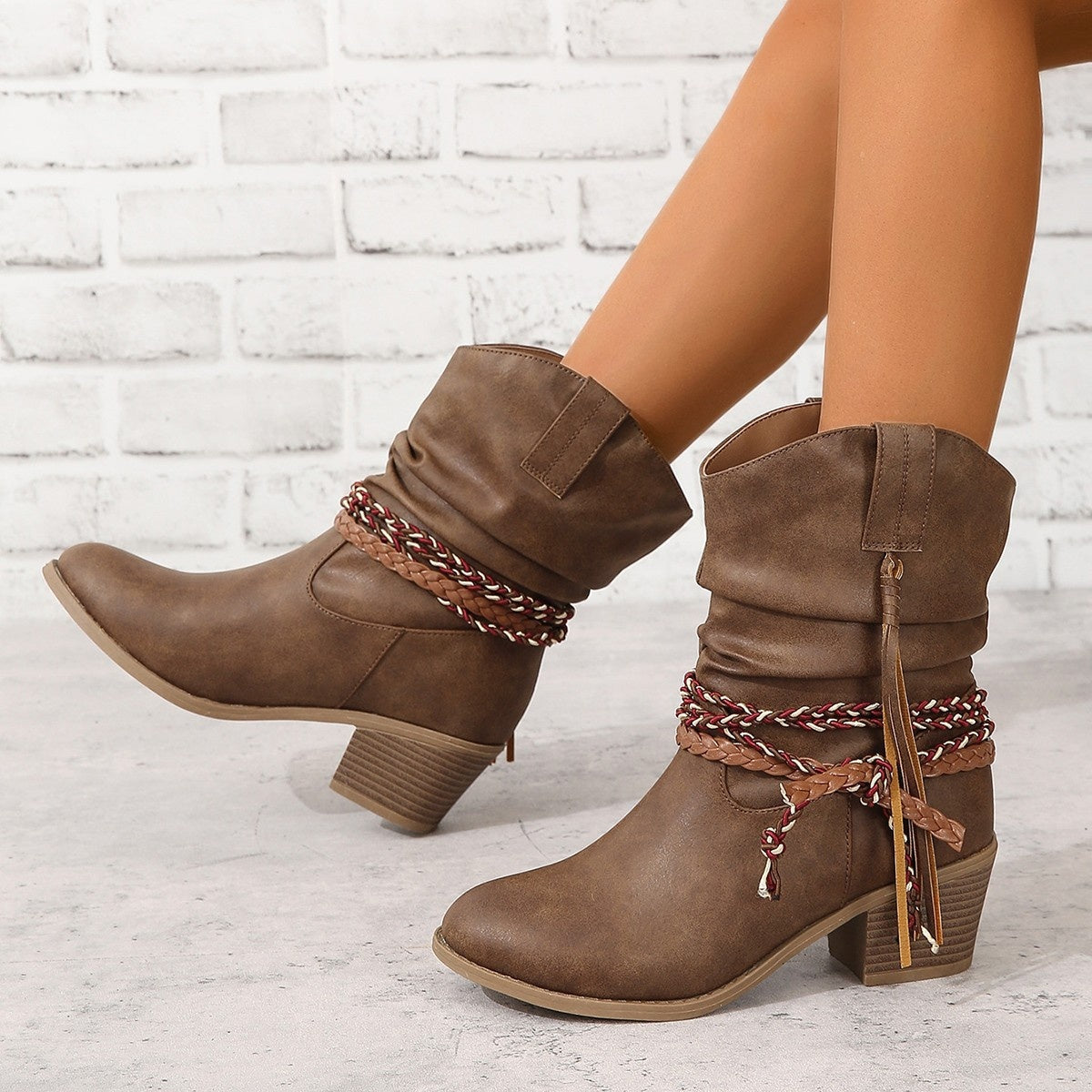 boots in brown featuring round toe and slouchy fit