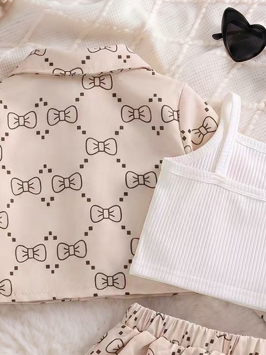 outfit set in Khaki Color with bow-print and buttoned