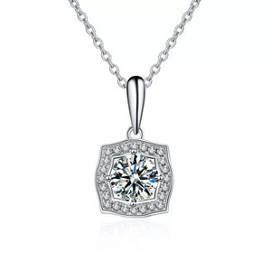 necklace in clear with moissanite stone and 15.7 inch chain