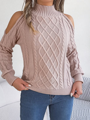 pullover sweater in Burgundy with mock neck and long sleeve