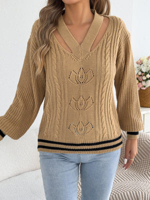 White relaxed pullover sweater with v-neck