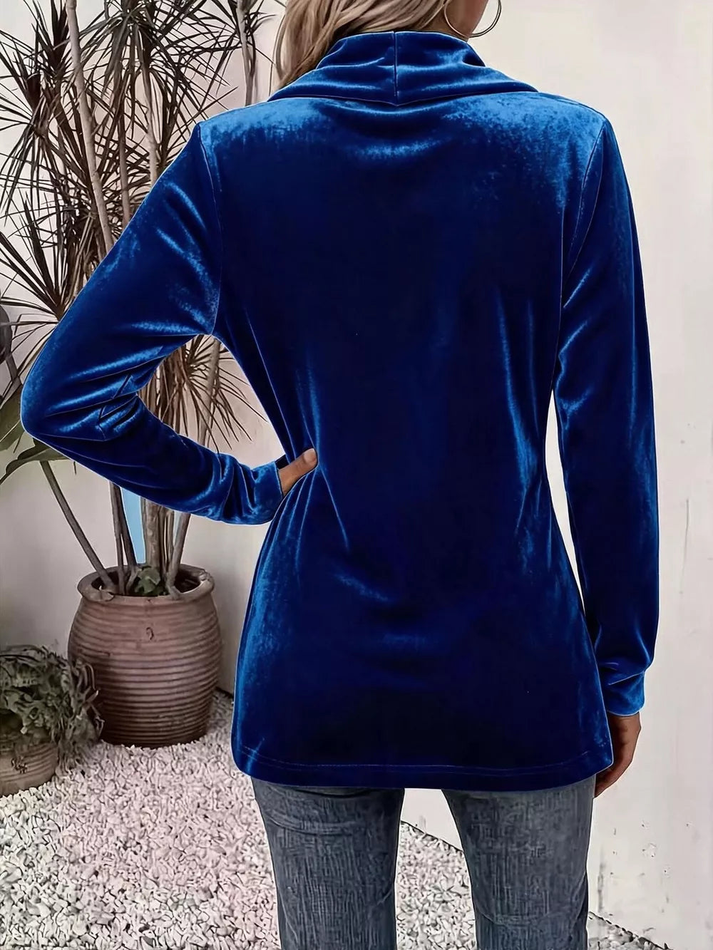 100% polyester Care instructions: Machine wash cold cardigan in Black with relaxed silhouette
