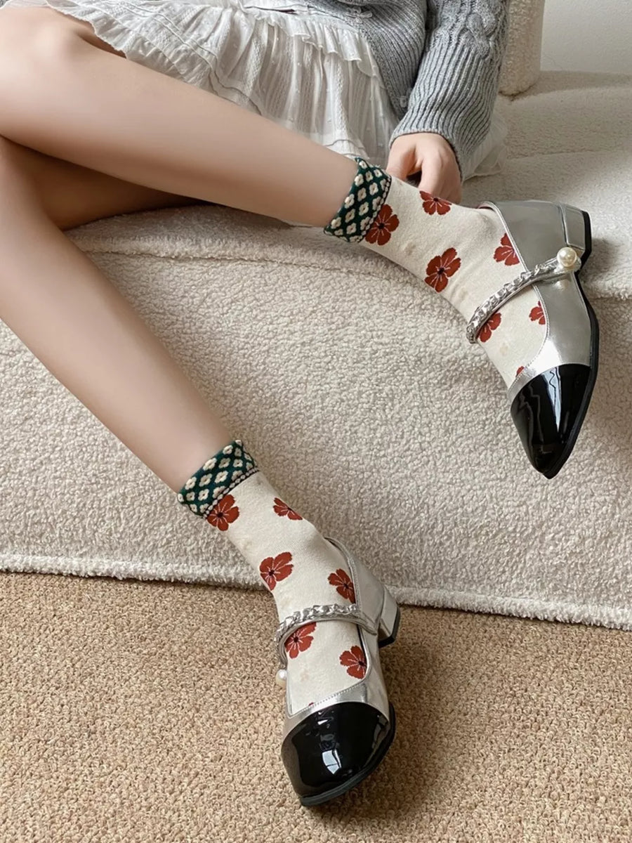 cotton Imported Size &amp socks in Off-white with fitted silhouette