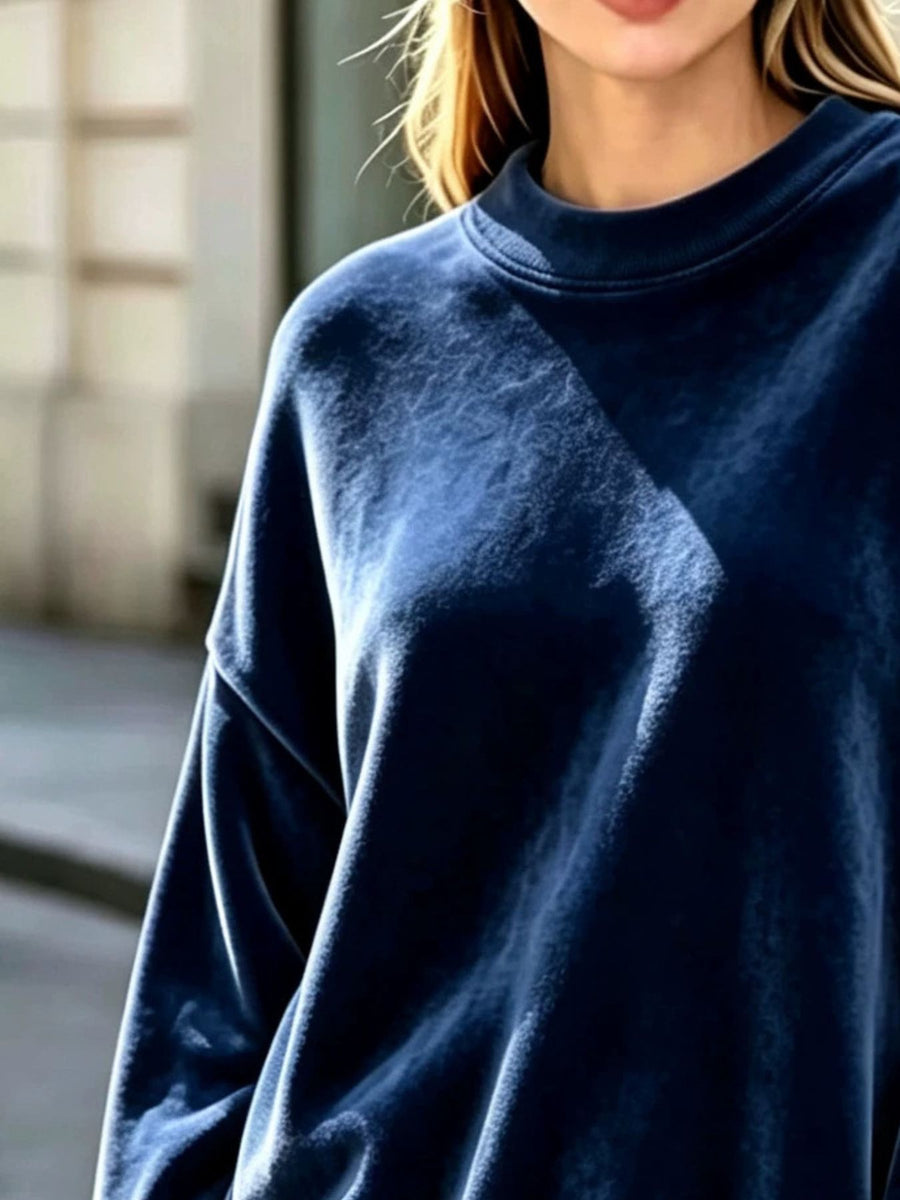 100% polyester Care instructions: Machine wash cold sweatshirt in Sky Blue with oversized silhouette