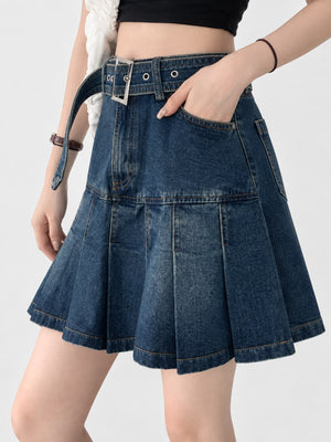 Cotton pleated skirt in Vintage Blue with A-line silhouette