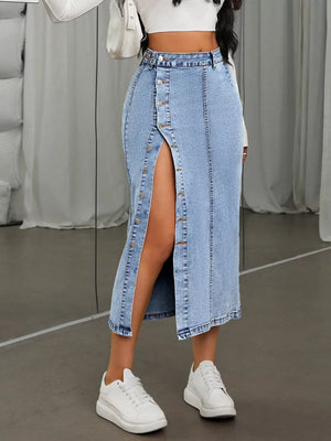 midi skirt in light blue featuring buttoned and straight fit