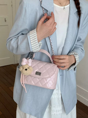 Quilted Chain Strap Crossbody Bag in Pink