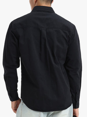 White button-down shirt with pintuck and long sleeve