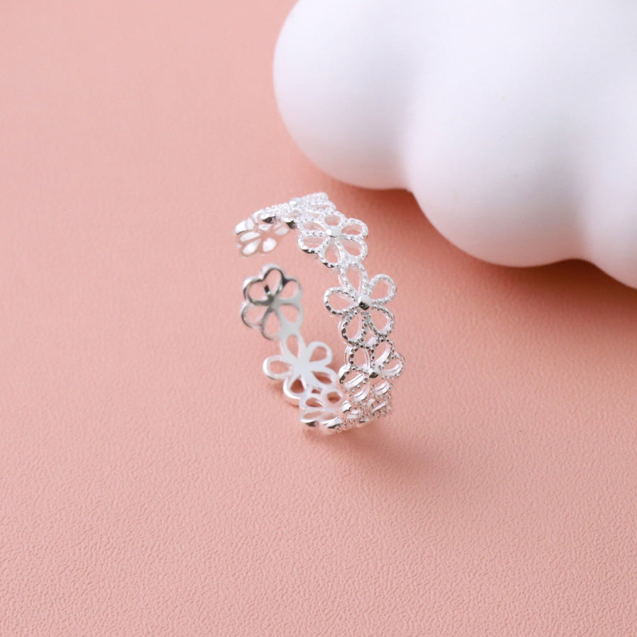 925 sterling silver Care instructions: Avoid wearing during exercise, as sweat w ring in silver with fitted silhouette