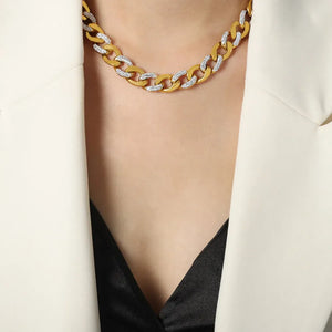 Gold curb chain necklace with zircon insets, 18K gold-plated, adjustable
