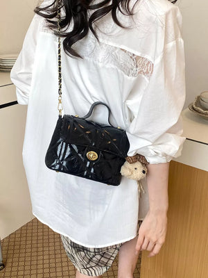 crossbody bag in black with quilted and small