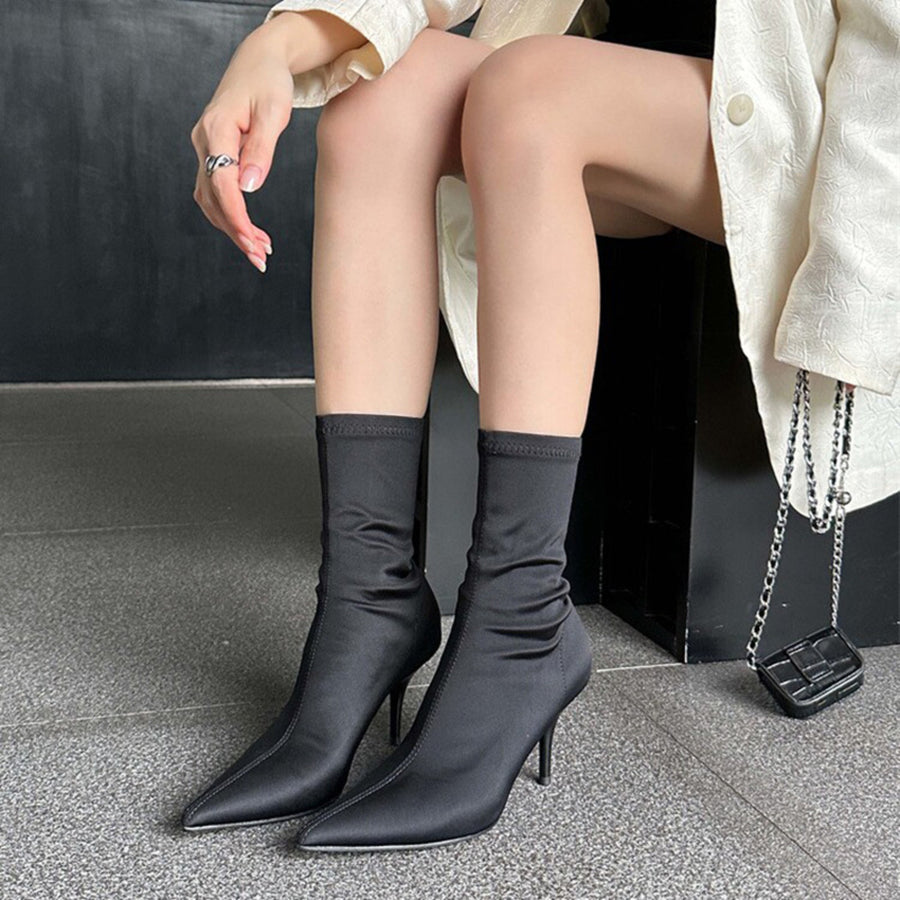 Polyester,Rubber Imported Size &amp boots in black with fitted silhouette