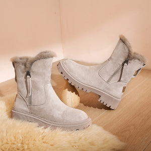 Black boots with ankle-length and side-zip