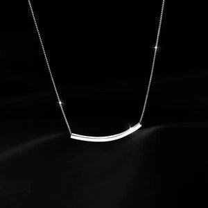 necklace in silver with pendant and choker