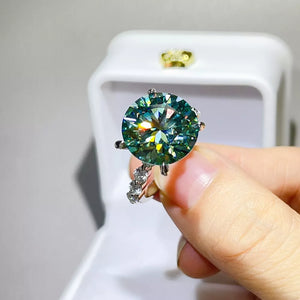 green ring with n/a and n/a