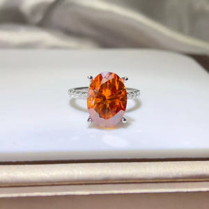 8 Carat 925 Ring in Silver with oval cut stone