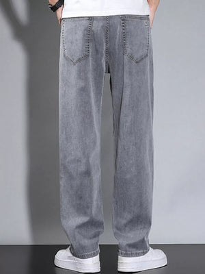 Medium Men's Loose Fit Washed Jeans