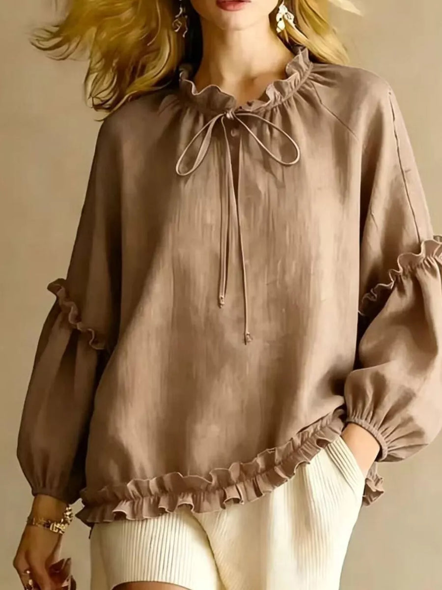 blouse in Sage with tied and hip-length