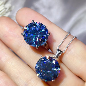 925 sterling silver,Moissanite Care instructions: Avoid wearing during exercise, Jewelry Set in silver with straight