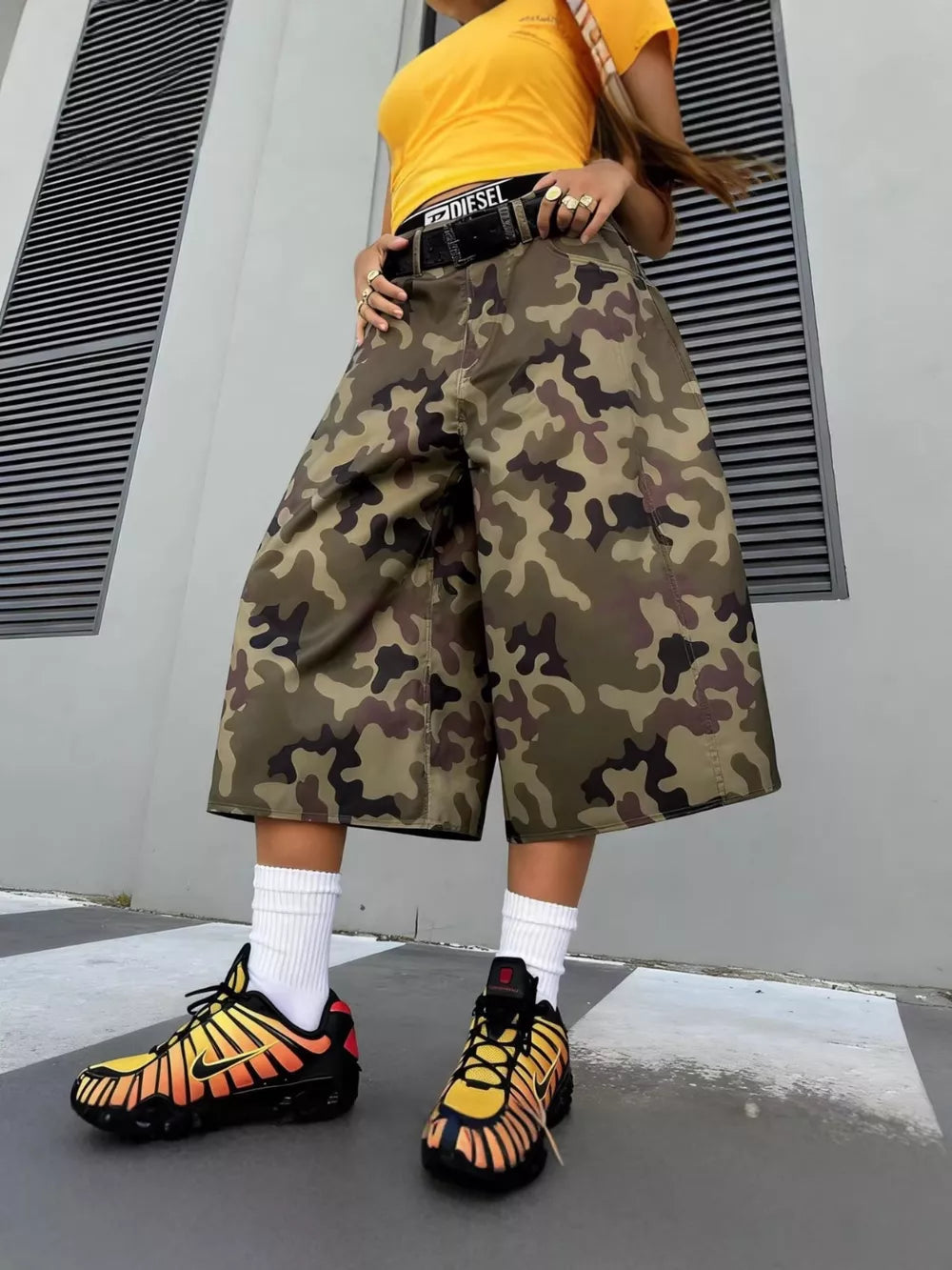 Camouflage Wide-leg Cropped Pants option 4