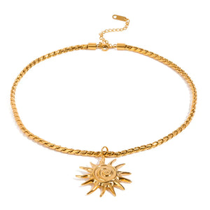 necklace in Gold with sunburst and adjustable chain