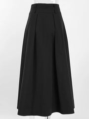 A-line skirt in black