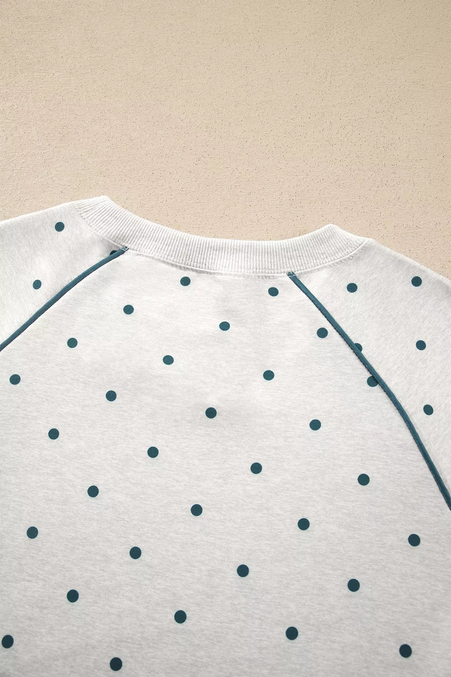 classic pullover sweater in Light Gray with crew neck