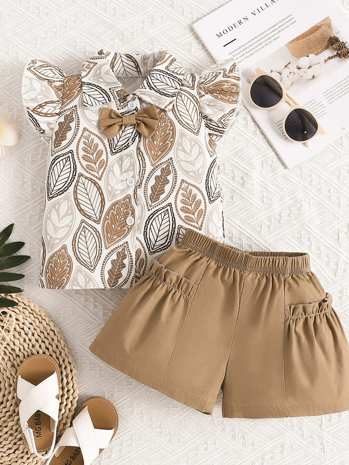 Baby leaf print bow top and camel shorts set with ruffled pockets