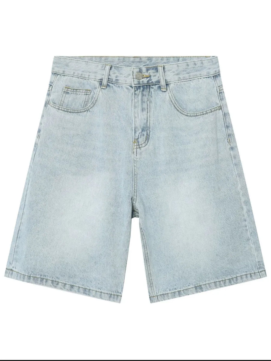 Baggy light blue denim bermuda shorts with a washed effect and button fly.