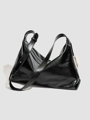 Black shoulder bag