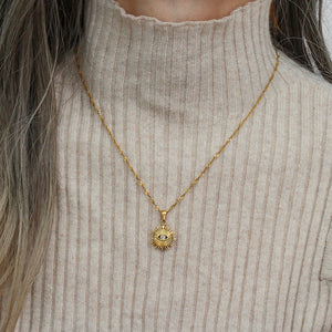 gold necklace