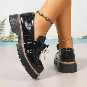 Round Toe Platform Loaferss in Green with round toe