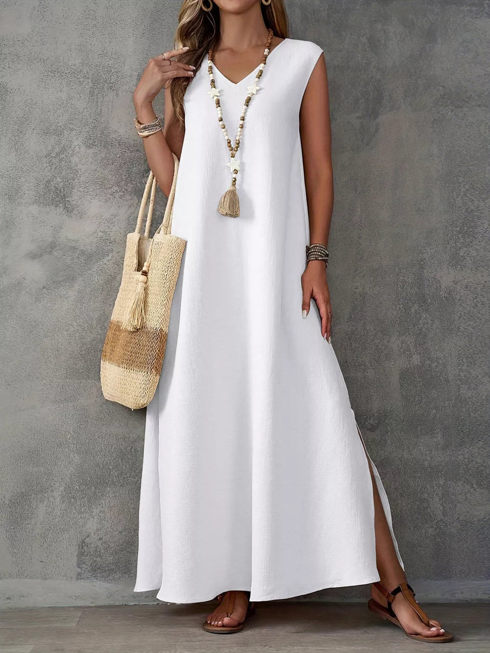 Sleeveless V-neck Side-slit Maxi Dress in Light Purple with side slit