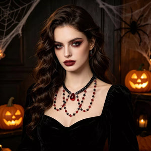 necklace in black featuring beaded and NA fit