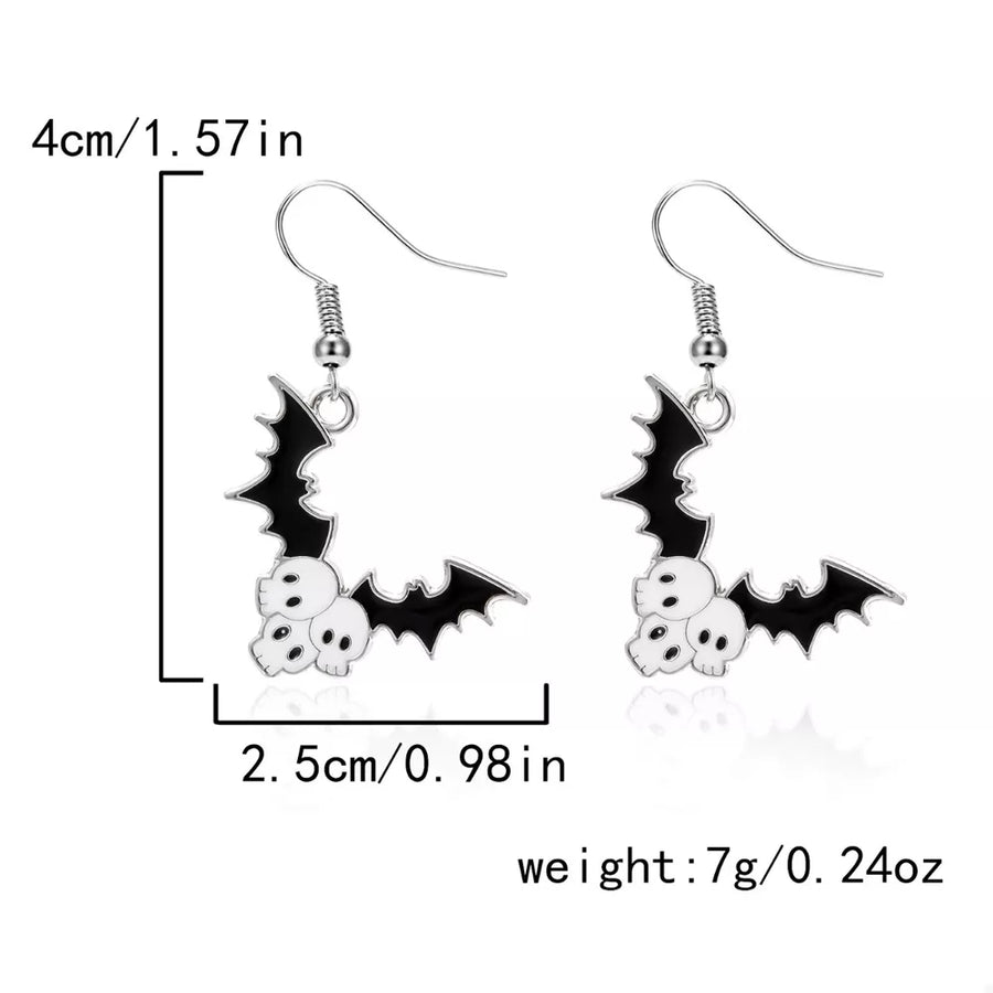 ACCESSORIES in white with bat and skull motif and drop design