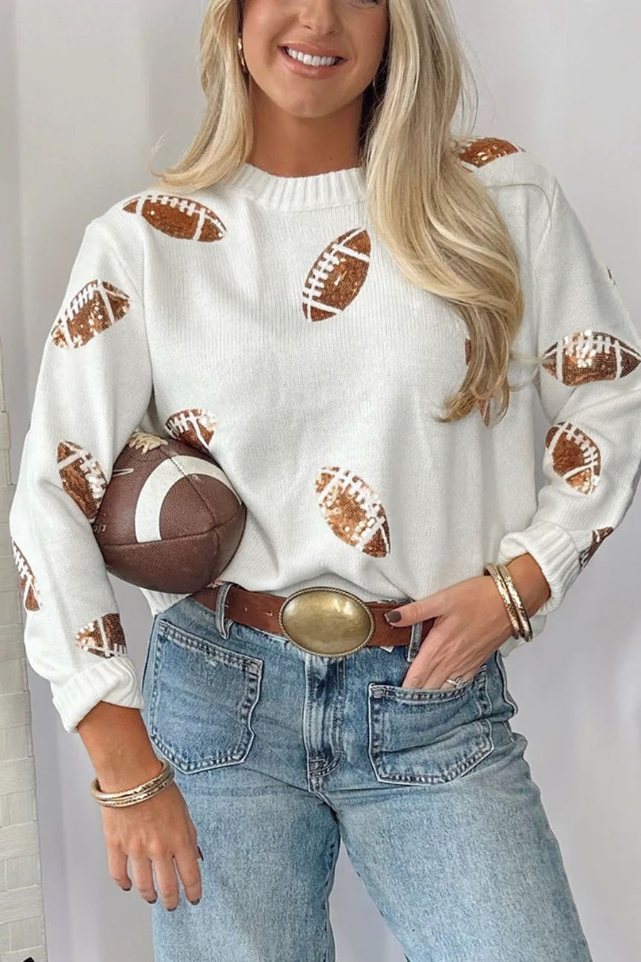 100% polyester Care instructions: Machine wash cold pullover sweater in White with loose silhouette