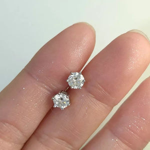 925 sterling silver,Moissanite Carat weight: 2ct Care instructions: Avoid wearin earrings in Silver with fitted silhouette