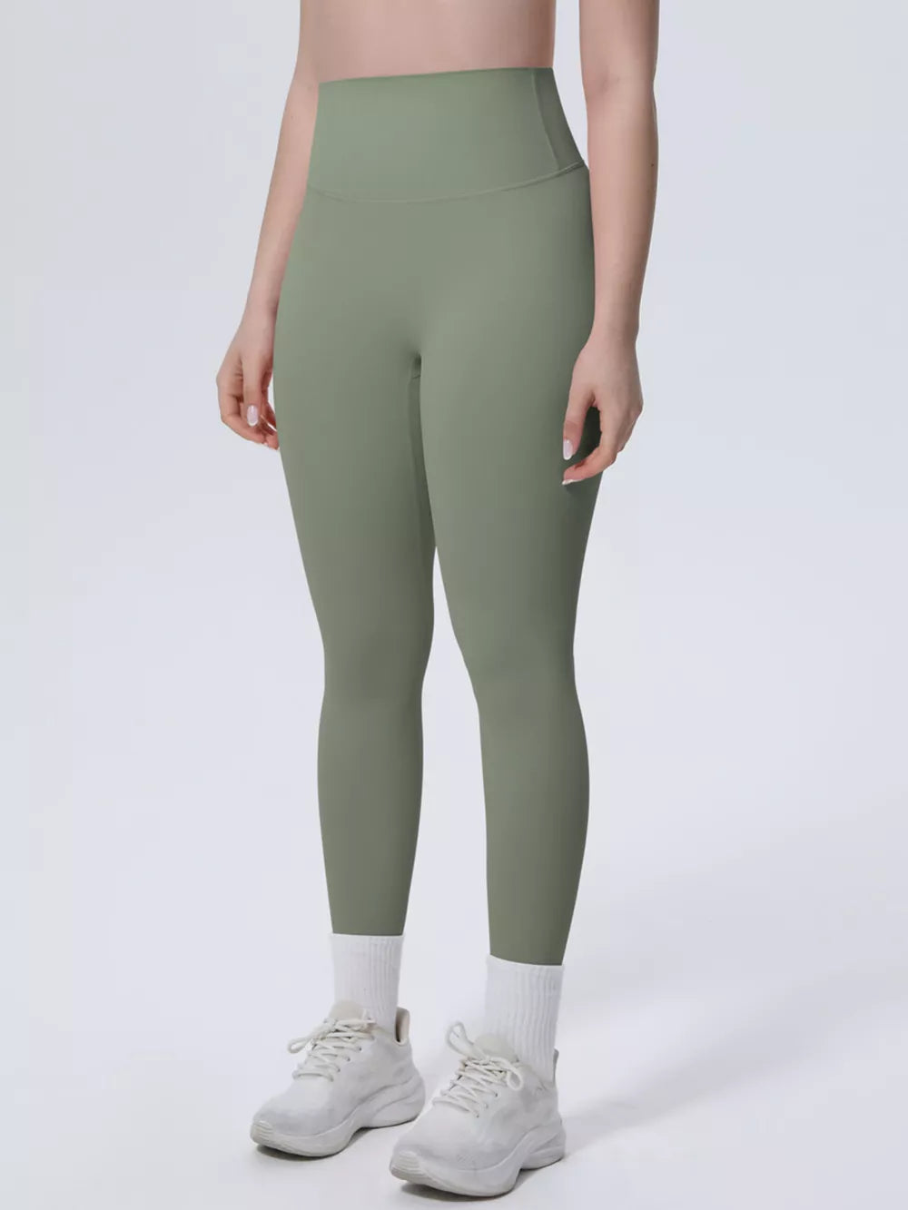 80% nylon, 20% spandex Care instructions: Machine wash cold leggings in Black with fitted silhouette