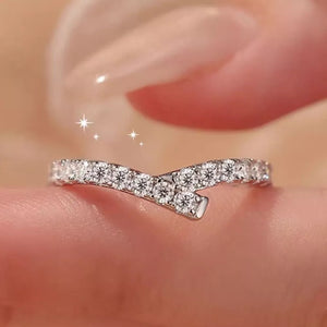 925 sterling silver,Moissanite Care instructions: Avoid wearing during exercise, ring in Silver with fitted silhouette
