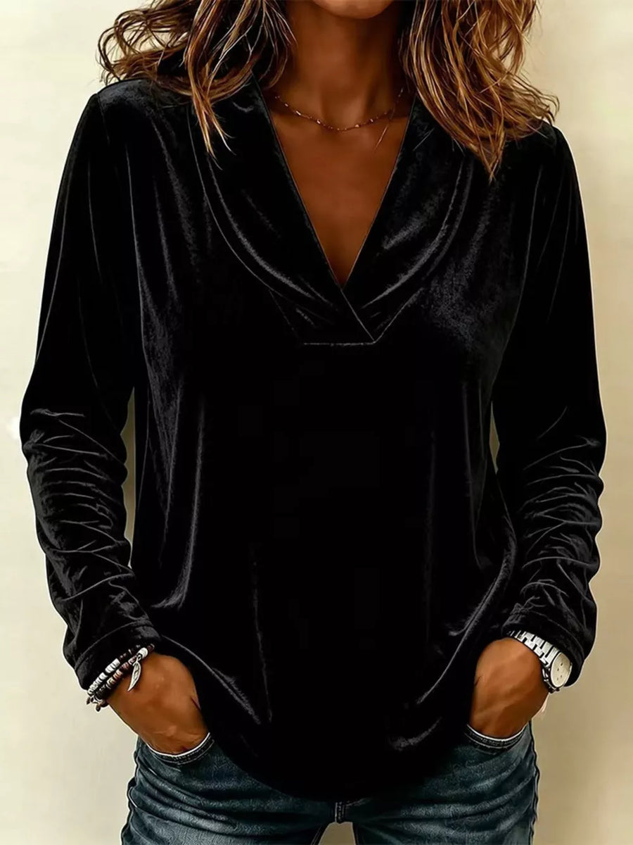 blouse in black featuring plus-size and relaxed fit